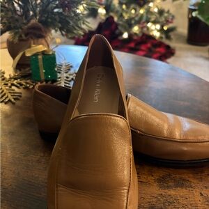 Calvin Klein Women’s Brown Slip-On Loafers Leather